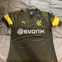 Borussia Dortmund Away Jersey - Christian Pulisic #22