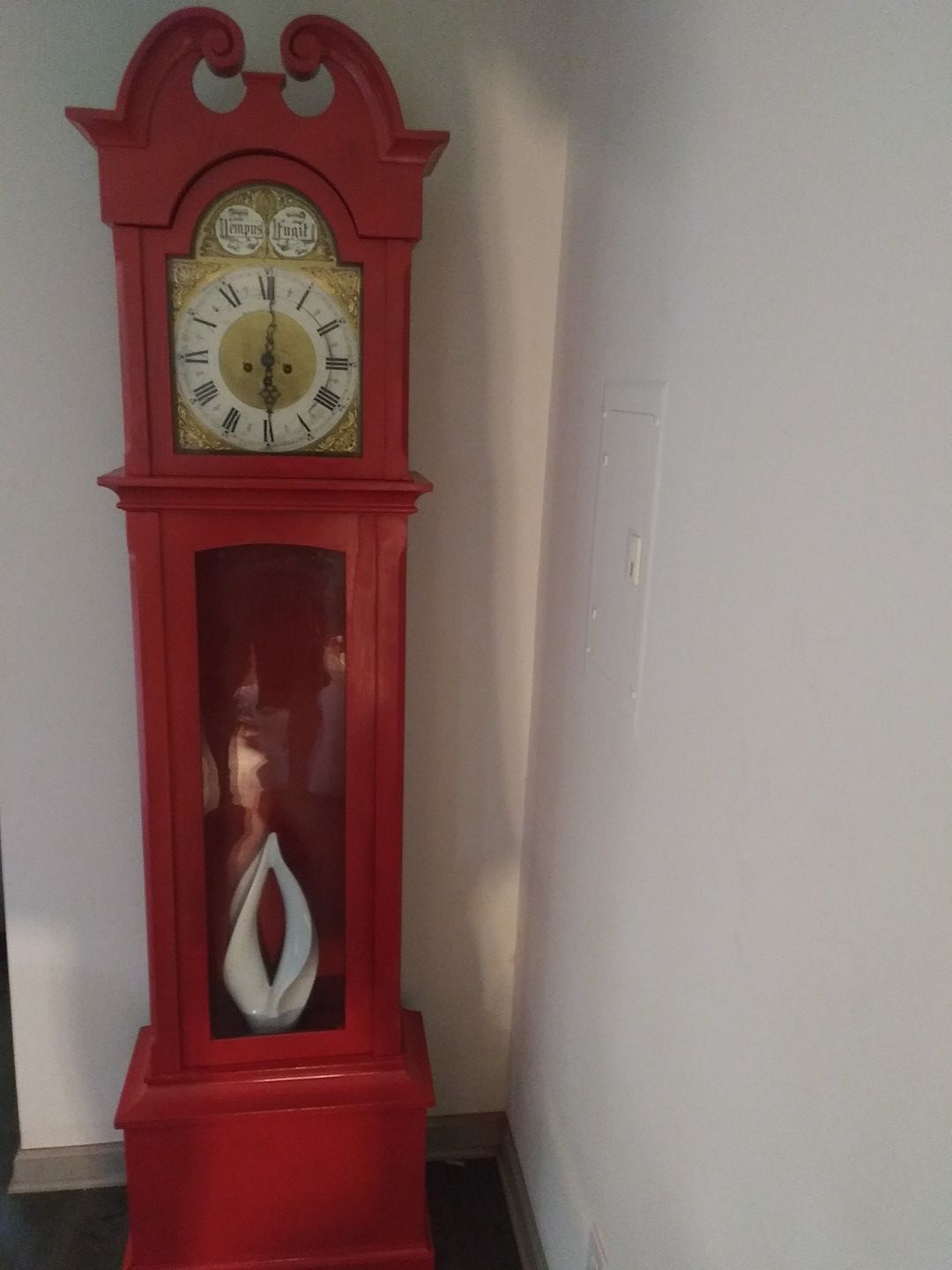 Red Antique Clock