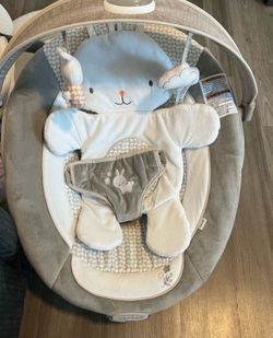 Baby bouncer