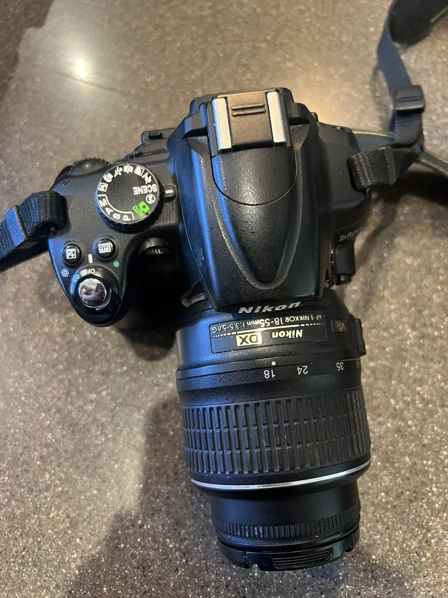 Nikon D 5000 SLR Camera