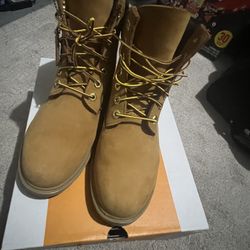 Timberland boots size 9