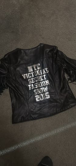 Brand new black Victoria's Secret NYC 2015 Fashion Show Limited Edition Leather Jacket (size medium)