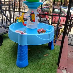 Baby/toddler Play
