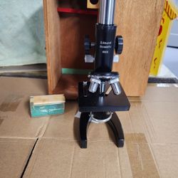 Vintage Edmund Scientific Microscope 600x