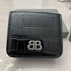 Women’s Designer Wallet 