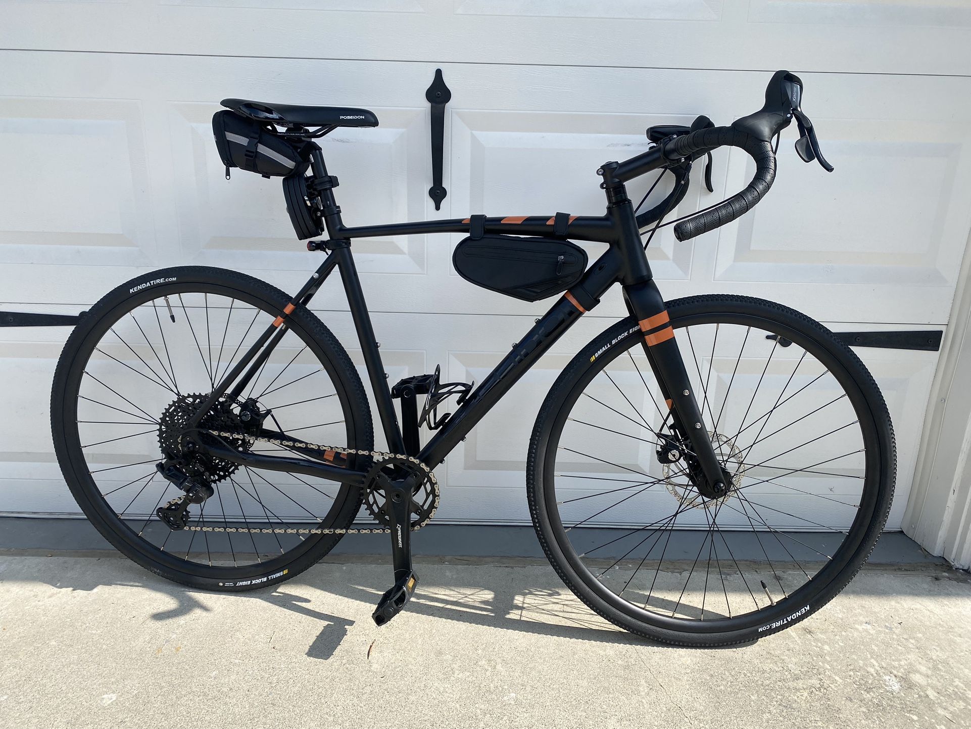 Poseidon Gravel Bike - Dropbar X - Matte Black - Size L / 56 cm