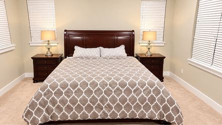 Moving Sale - California size Bed and side tables
