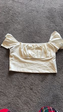 Women’s White Top