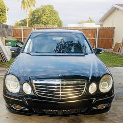 Mercedes-Benz E-350 4MATIC