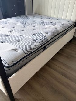 Queen Mattress