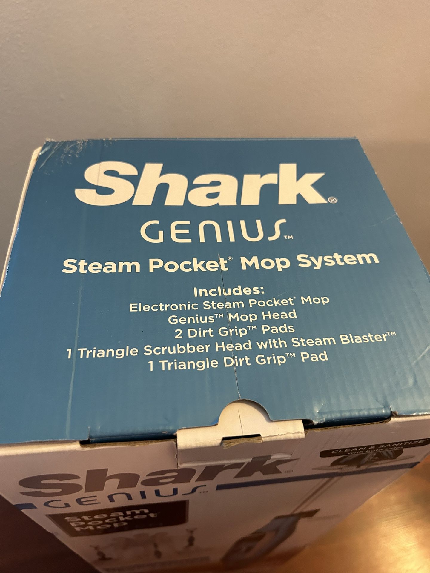 Shark Genius Steam Pocket Mop System 