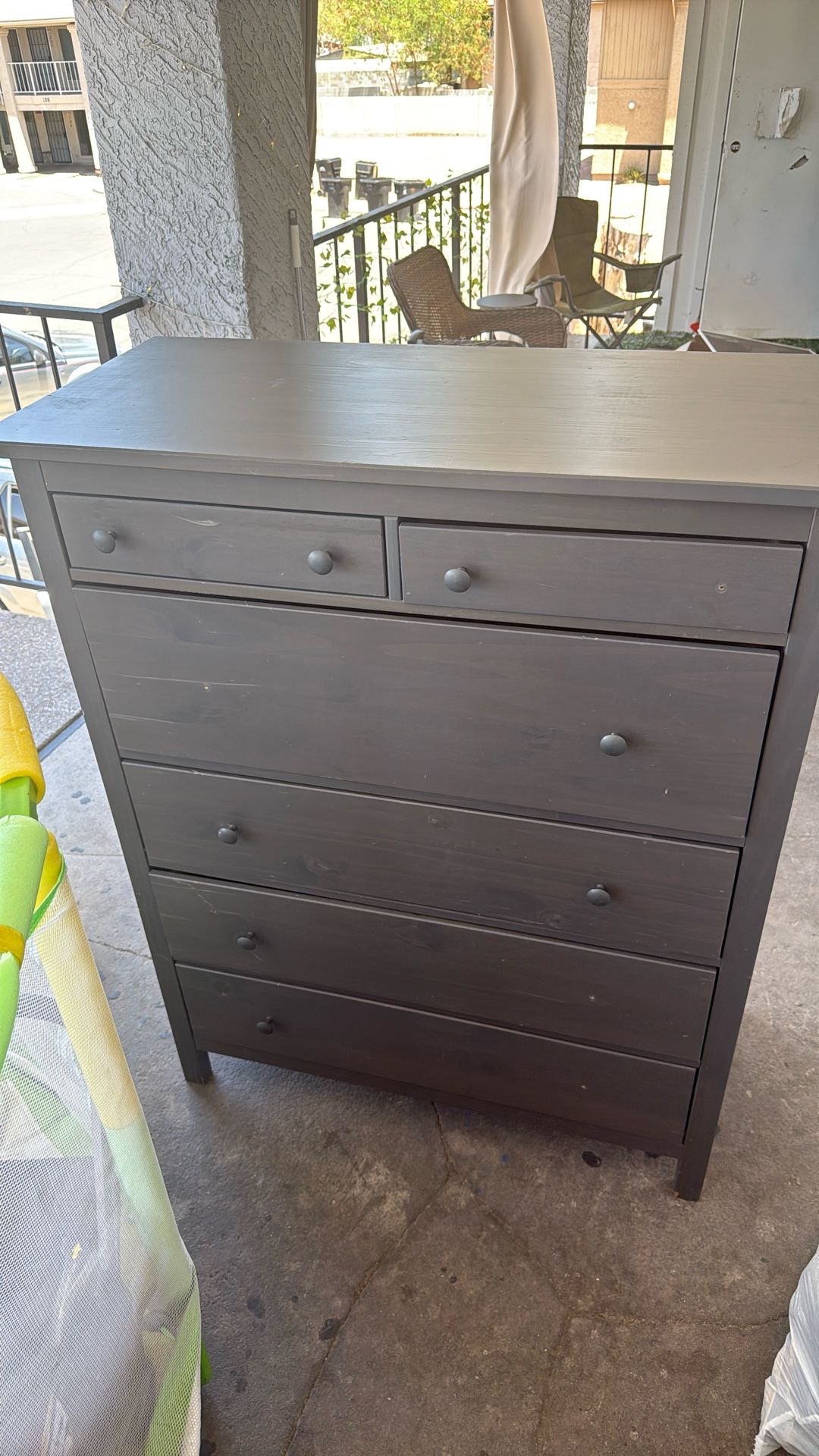 Dresser