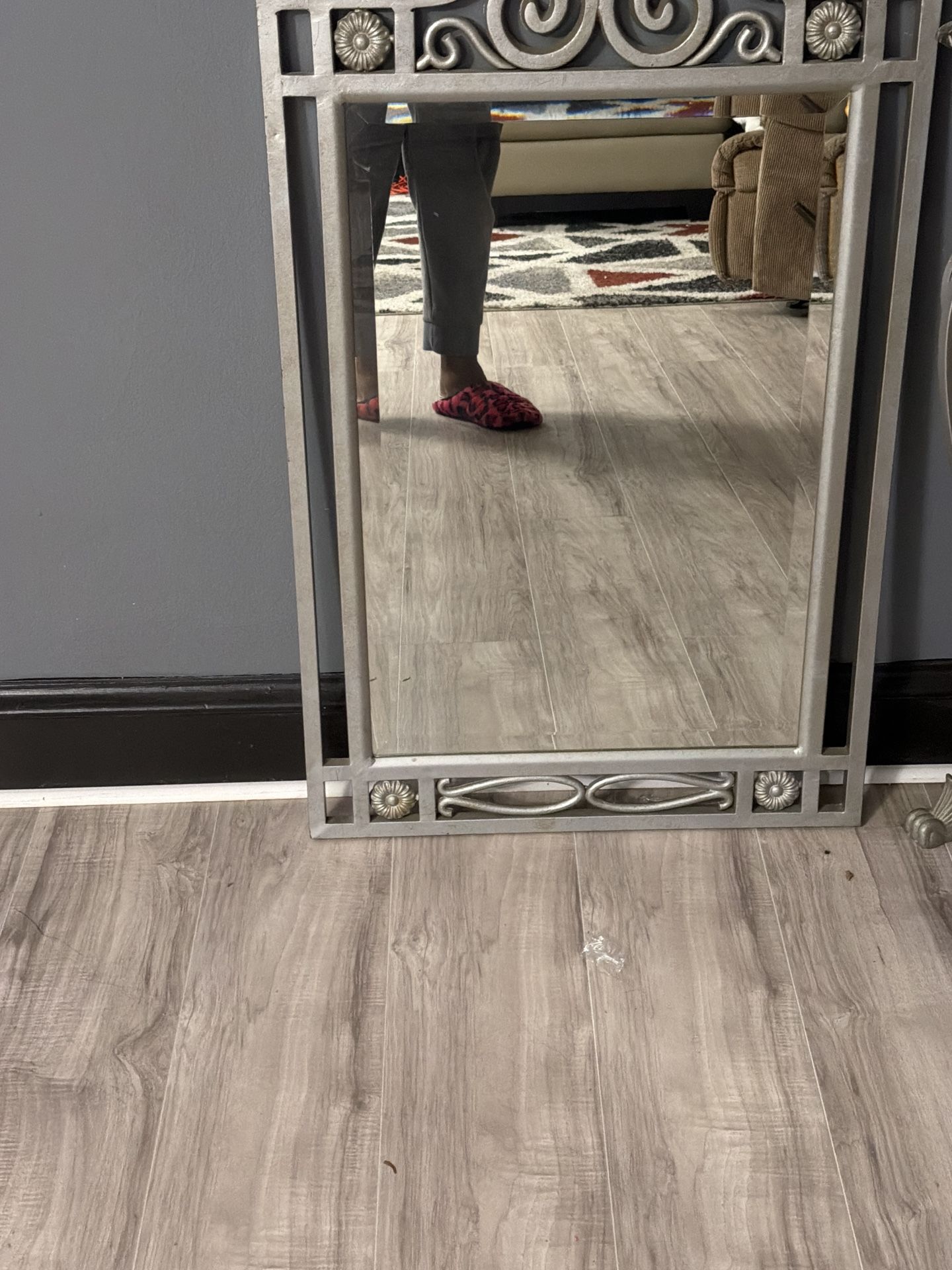 Vanity mirror & stand