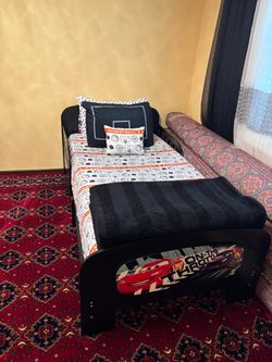 Twin bed