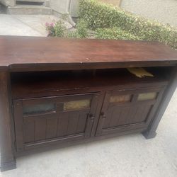 TV Entertainment Center/Dresser