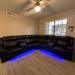 Sectional Leather Couches 