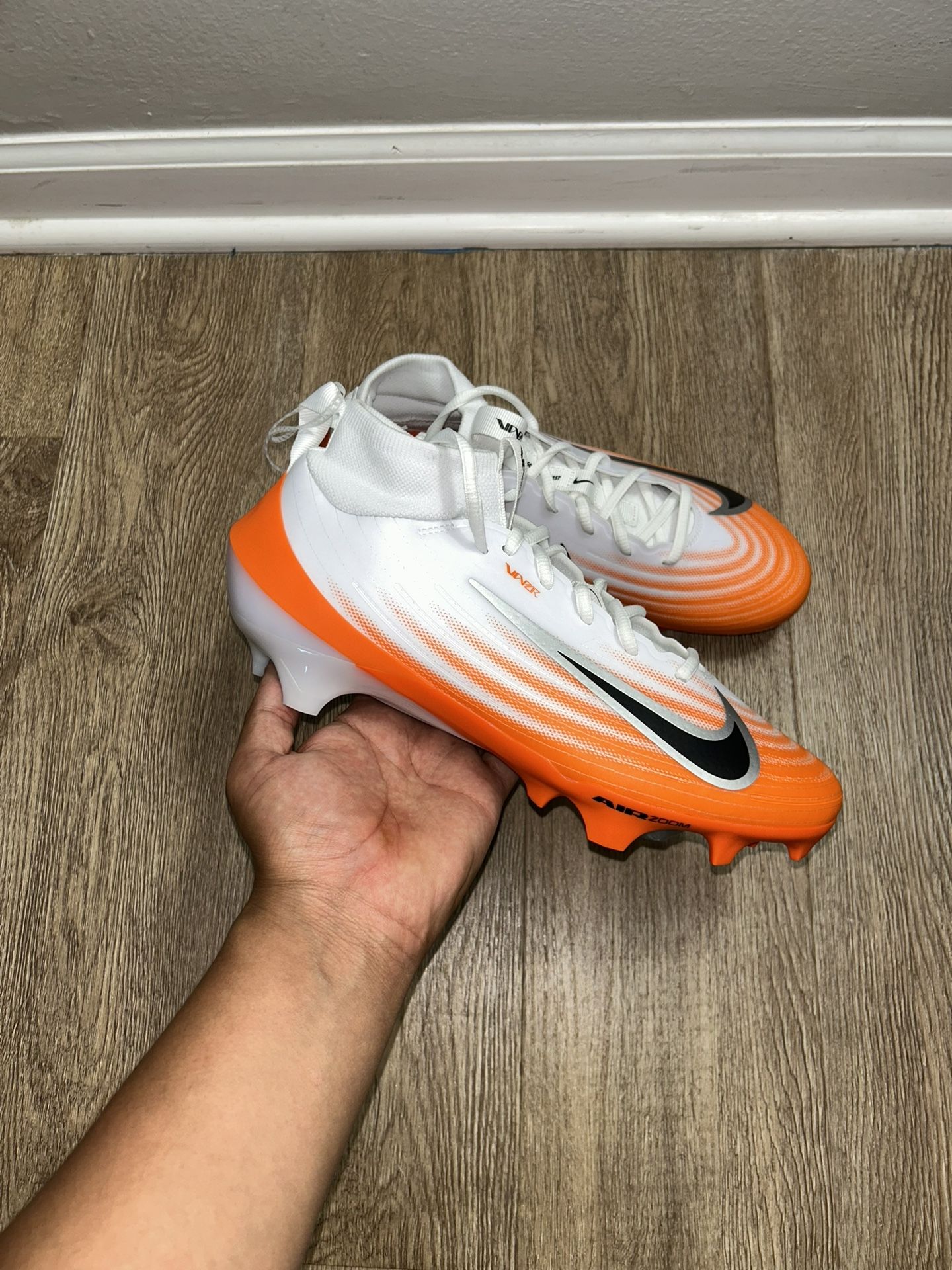 Nike Air Zoom Vapor Pro 1 Orange White Football Cleats HM8850-103 Men’s