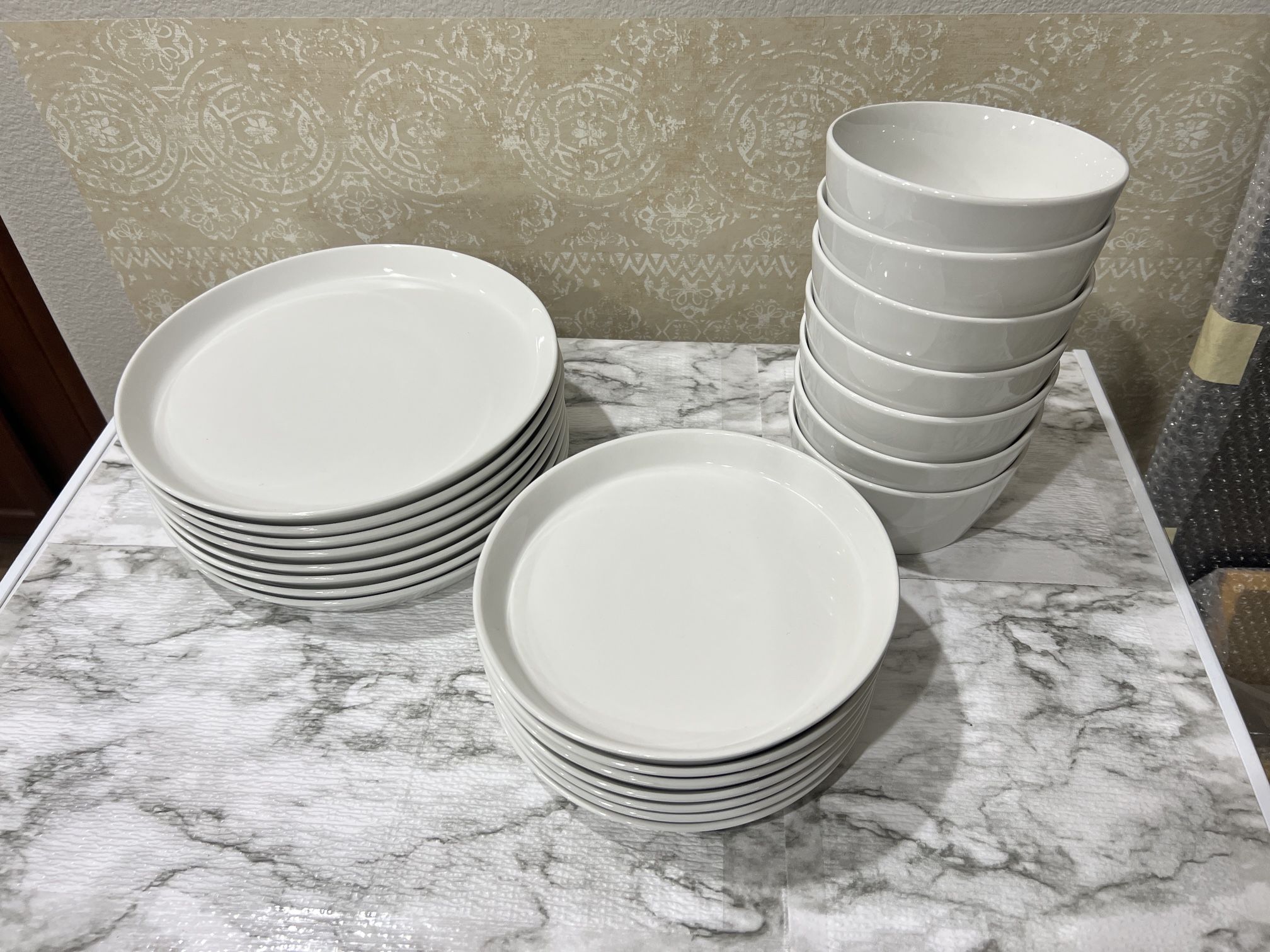 Martha Stewart Dinnerware Set
