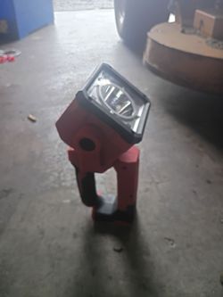 Milwalkee m18 light