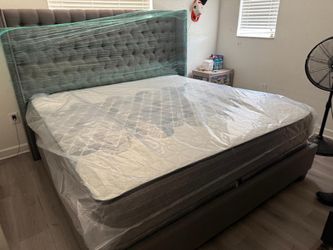 NEW MATTRESS KING SIZE SEMIFIRM WITH BOX SPRING