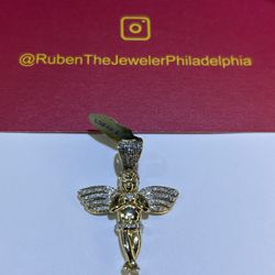 10K GOLD DIAMOND ANGEL CHARM 