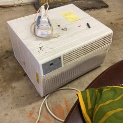 Window AC unit