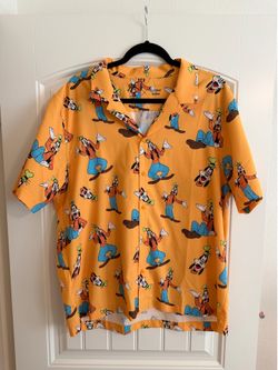 Disney Goofy outdoor voices button up shirt men’s size large