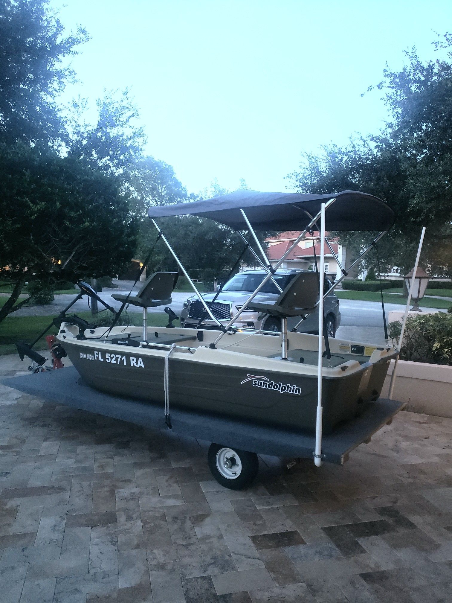 Sun Dolphin Pro 120 Fishing Boat with Trailer