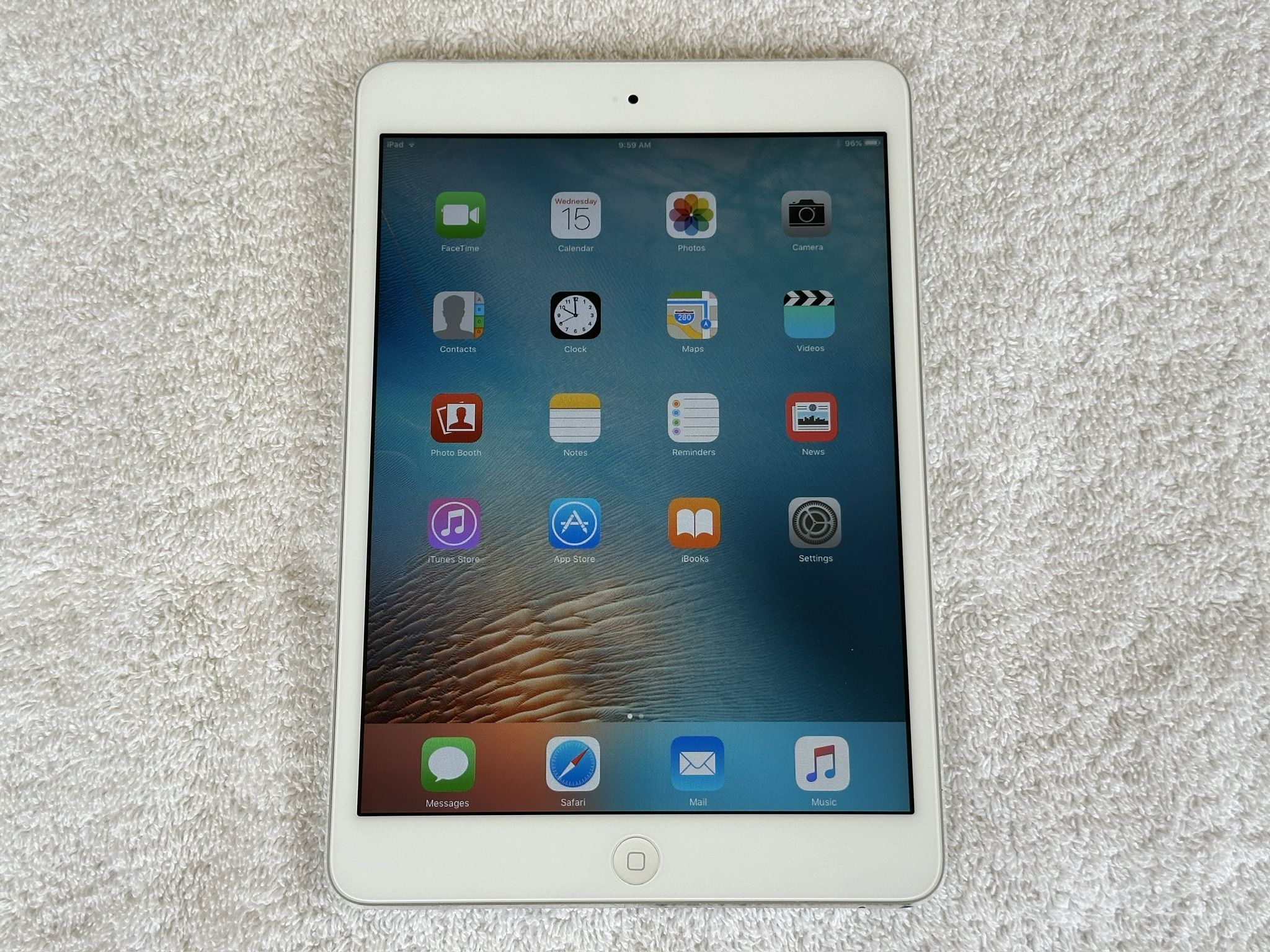 Apple iPad mini 1st Generation 16GB White/Silver