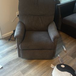 $10 Recliner Pickup Only