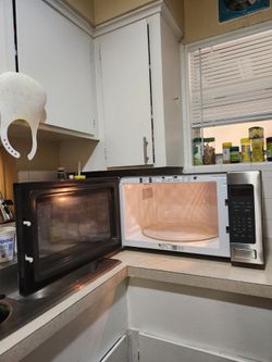Microwave Used works great