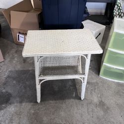 Small Wicker White Table