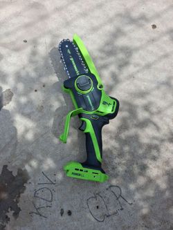 Greenworks 24V Cordless Mini Chainsaw