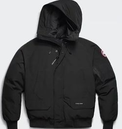 Canada Goose Winter Coat - Black - Size (s)