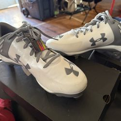 Under Amour Baseball Cleats 