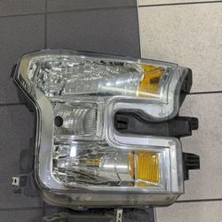 2015-2017 Ford F150 Chrome Halogen Right Side Headlight Assembly OEM