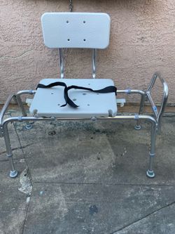 Sliding chair shower