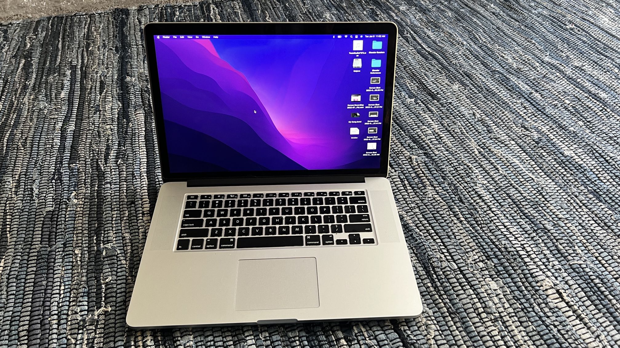 MacBook Pro 15 in (mid 2015)