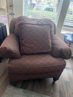 Arm chair