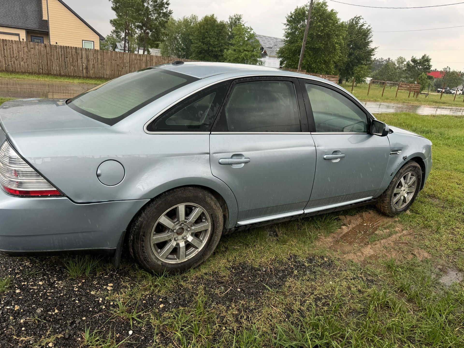 2008 Ford Taurus
