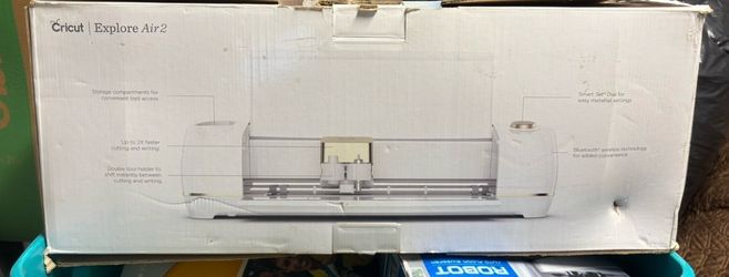 NEW CRICUT AIR 2 SMART CUTTING MACHINE