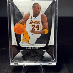 Kobe Bryant Card 09-10 Certified 