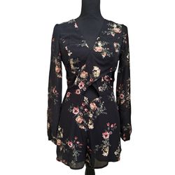 Sleeve Romper Cutout Waist V Neck Sheer Sleeve Size Small NWT 