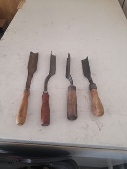Set of 4 Antique Wood Carving Gouges