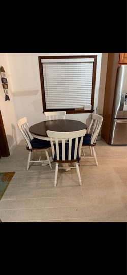 Dining room set