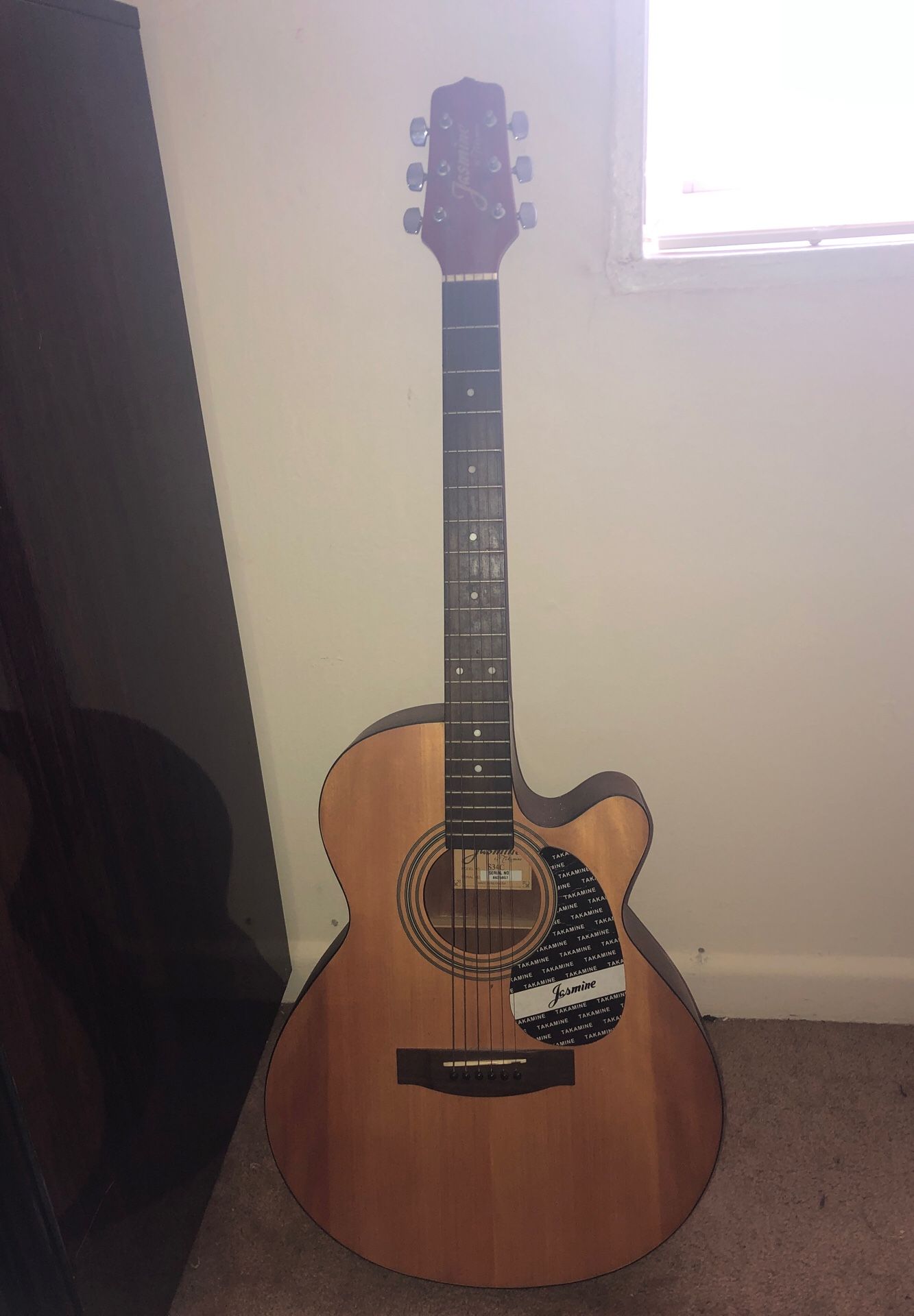 Jasmine Takamine S4EC Acoustic Guitar Looks good sounds great barley used