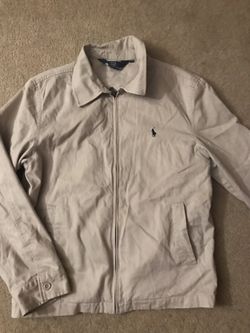 POLO RALPH LAUREN JACKET. EXTREMELY CLEAN NO STAINS OR SIGN OF WEAR SIZE SMALL. VERY GOOD QUALITY. 100% AUTHENTIC. MORE PICTURES JUST ASK.