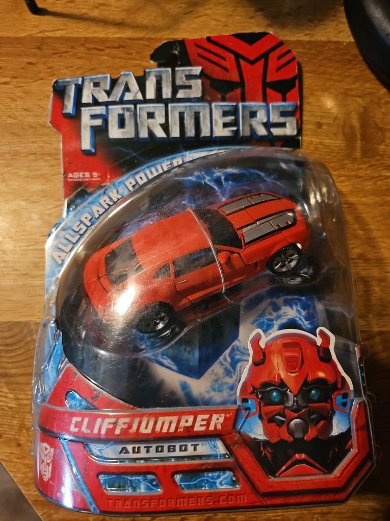 TRANSFORMERS (CLIFFJUMPER)