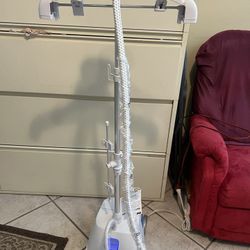 Conair Standing Clothes Steamers 