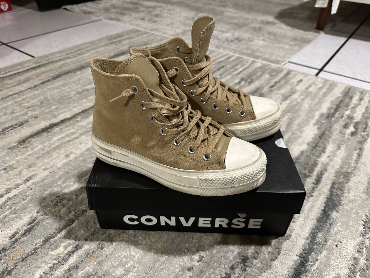Platform Converse